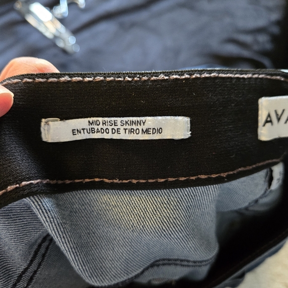 Ava and Viv mid-rise skinny jeans, size 18 - Picture 4 of 4